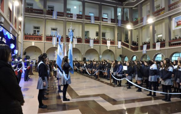 Celebración del 9 de Julio en el Colegio Santa Rosa