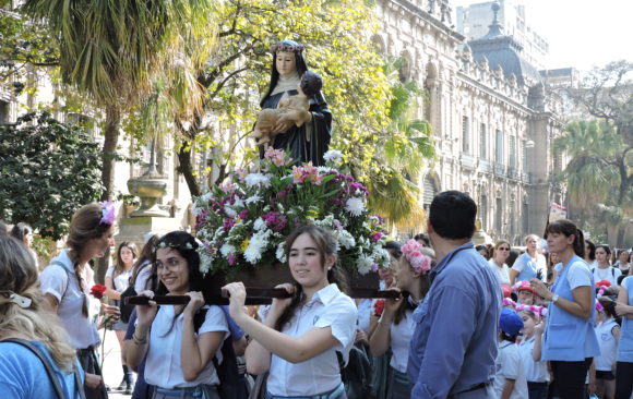 Celebraciones por el Día de Santa Rosa