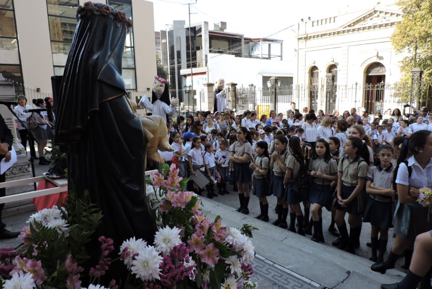 Celebraciones por el Día de Santa Rosa