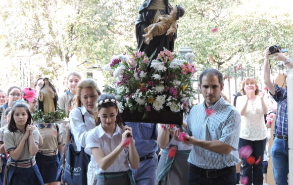 Celebraciones por el Día de Santa Rosa