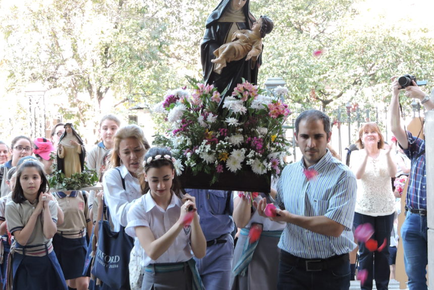 Celebraciones por el Día de Santa Rosa