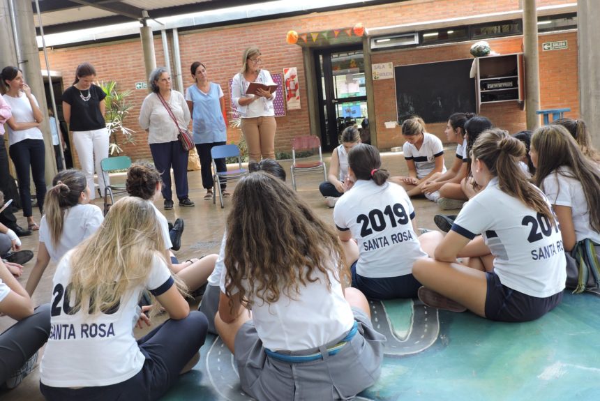 Despedidas a los alumnos de los 6tos años