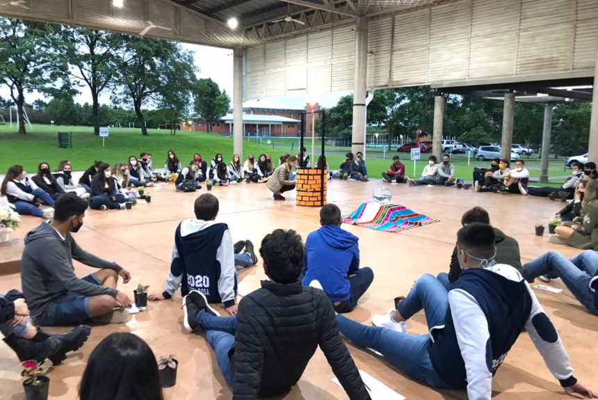 “Preparando el Vuelo” Reencuentro de los alumnos de 6to en el Campus del colegio Santa Rosa