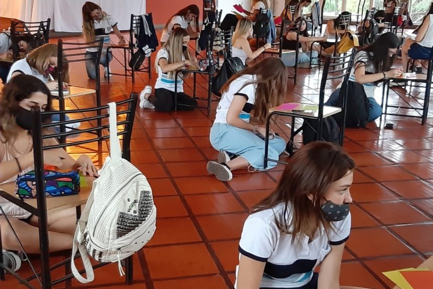 “Preparando el Vuelo” Reencuentro de los alumnos de 6to en el Campus del colegio Santa Rosa